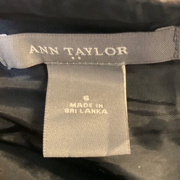 ❗️SALE❗️Ann Taylor Recycled Wool Skirt - Picture 3 of 6